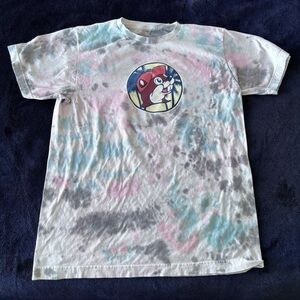 Bucees tie dye T-shirt size L 🦫
